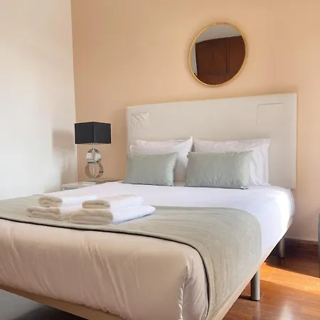 Сasa de vacaciones Sea View House In With Gym&bbq