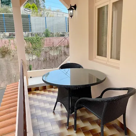 Сasa de vacaciones Sea View House In With Gym&bbq