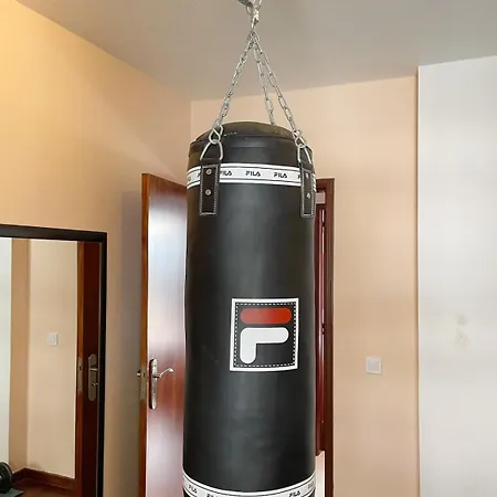 Сasa de vacaciones Sea View House In With Gym&bbq