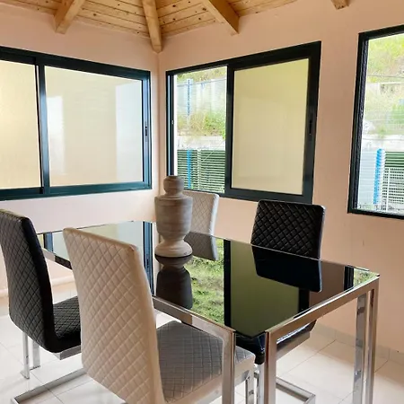 Sea View House In With Gym&bbq Campanário